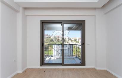 Foça Atatürk Mah. Satılık Müstakil Bahçeli 2+1 Dubleks Villa