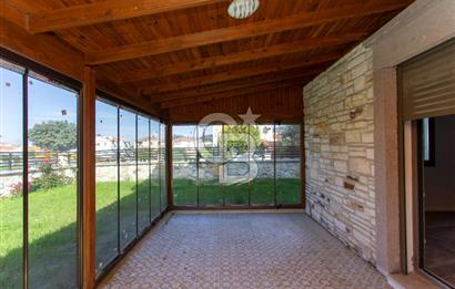 Foça Atatürk Mah. Satılık Müstakil Bahçeli 2+1 Dubleks Villa