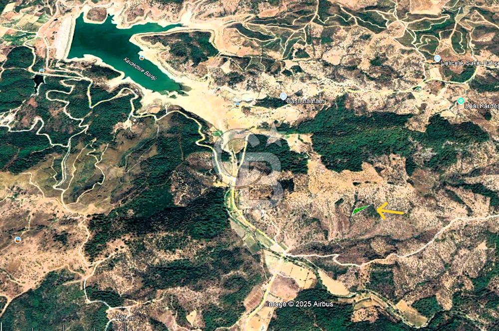 Seferihisar Beyler Köyünde 2112m² Zeytinlik