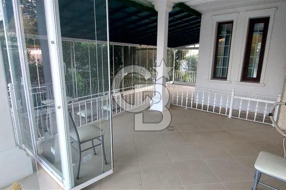 Çekmeköy Reşadiye Mahallesi 6+2 Doğa Manzaralı Satılık Villa