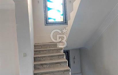 Çekmeköy Reşadiye Mahallesi 6+2 Doğa Manzaralı Satılık Villa