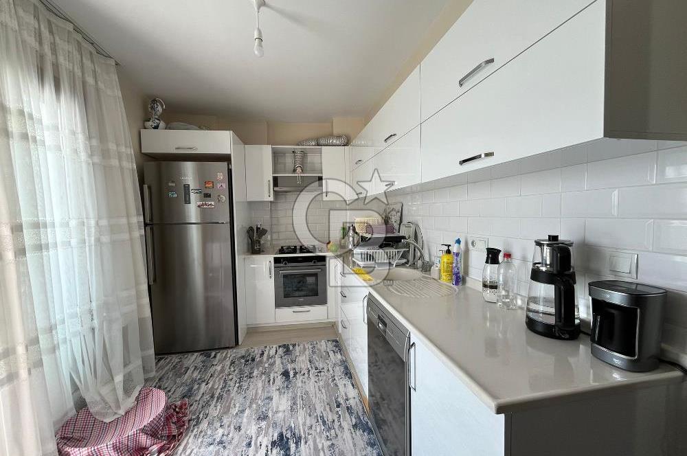 BAYRAKLIDA MANZARALI KAPALI MUTFAKLI DAİRE