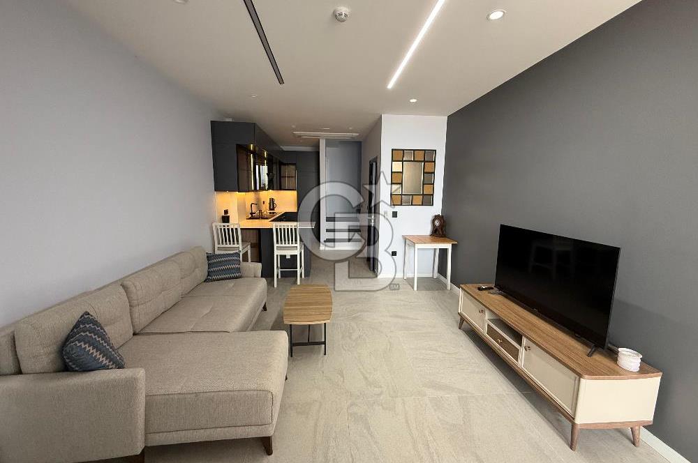 Çeşme'de Denize Sıfır 2+1 Bahçeli Dubleks