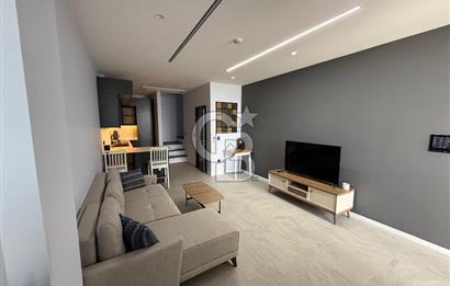 Çeşme'de Denize Sıfır 2+1 Bahçeli Dubleks