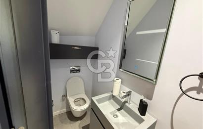 Çeşme'de Denize Sıfır 2+1 Bahçeli Dubleks