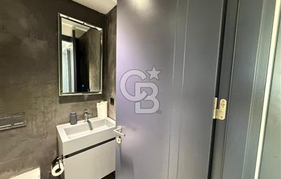 Çeşme'de Denize Sıfır 2+1 Bahçeli Dubleks