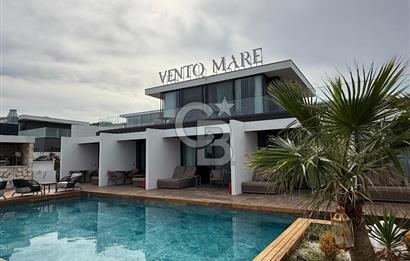 Çeşme'de Denize Sıfır 2+1 Bahçeli Dubleks