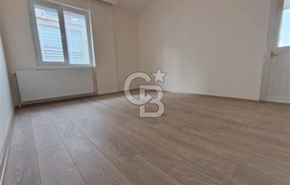 ÇANKAYA TURAN GÜNEŞ BULVARINA YAKIN YAPILI OFİS