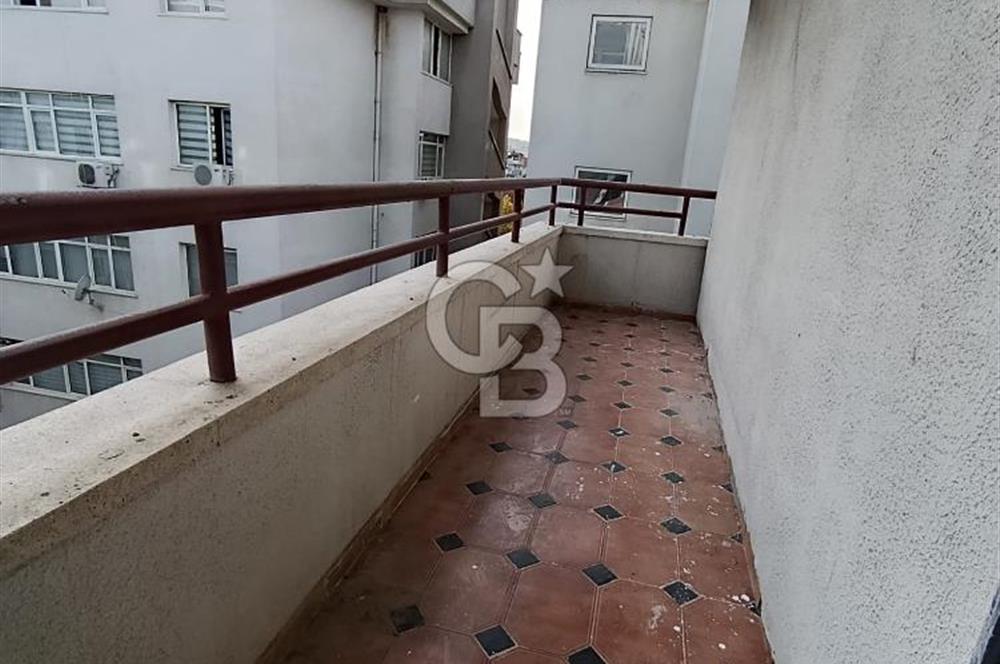 ÇANKAYA TURAN GÜNEŞ BULVARINA YAKIN YAPILI OFİS