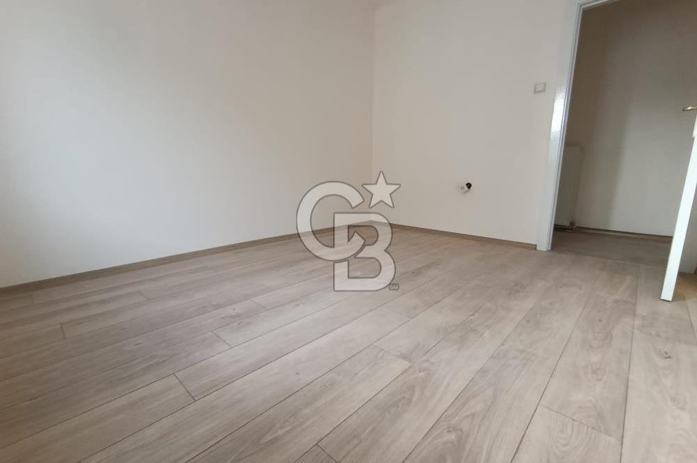 ÇANKAYA TURAN GÜNEŞ BULVARINA YAKIN YAPILI OFİS