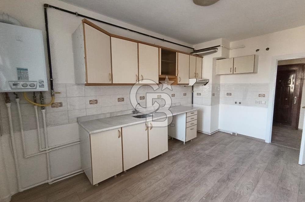 ÇANKAYA TURAN GÜNEŞ BULVARINA YAKIN YAPILI OFİS