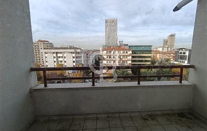 ÇANKAYA TURAN GÜNEŞ BULVARINA YAKIN YAPILI OFİS