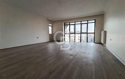 ÇANKAYA TURAN GÜNEŞ BULVARINA YAKIN YAPILI OFİS