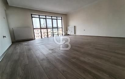 ÇANKAYA TURAN GÜNEŞ BULVARINA YAKIN YAPILI OFİS