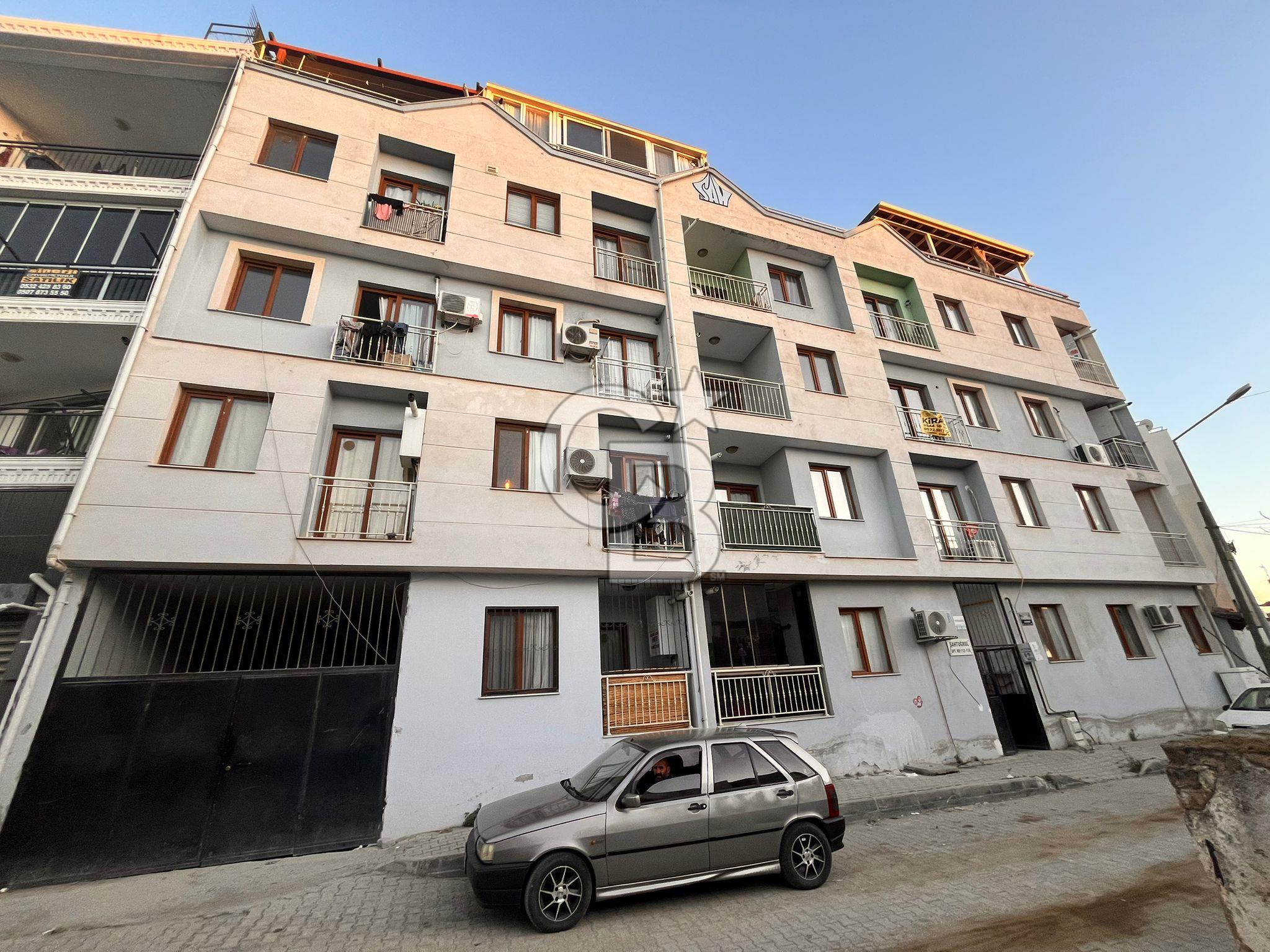 Bütçeye Uygun Yatırımlık Kiracılı 1+1 Teraslı Daire