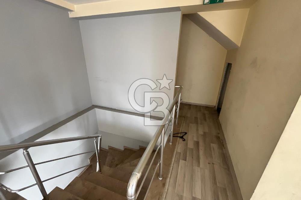 MERTER TEKSTİL MERKEZİ'NDE KİRALIK 3 KATLI DÜKKAN