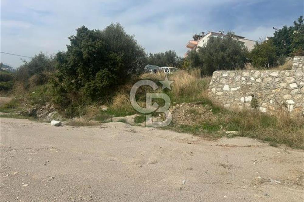 GÜMÜLDÜR'DE EŞSİZ DENİZ MANZARALI TEK PARSEL SATILIK ARSA