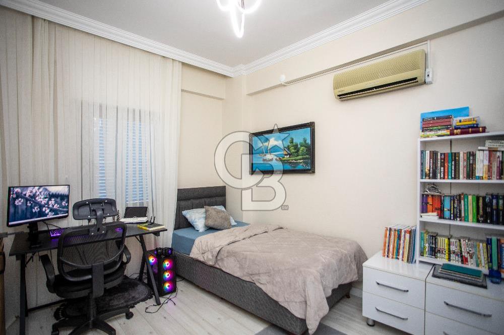 Foça Yenibağarası Zeytinköy Mevkii'nde Satılık Müstakil Villa