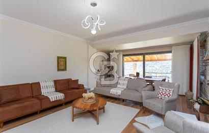 Foça Yenibağarası Zeytinköy Mevkii'nde Satılık Müstakil Villa