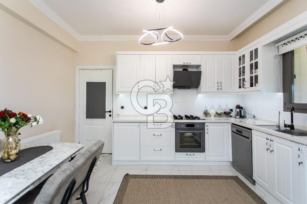 Foça Yenibağarası Zeytinköy Mevkii'nde Satılık Müstakil Villa