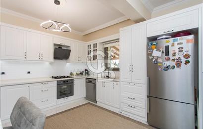 Foça Yenibağarası Zeytinköy Mevkii'nde Satılık Müstakil Villa