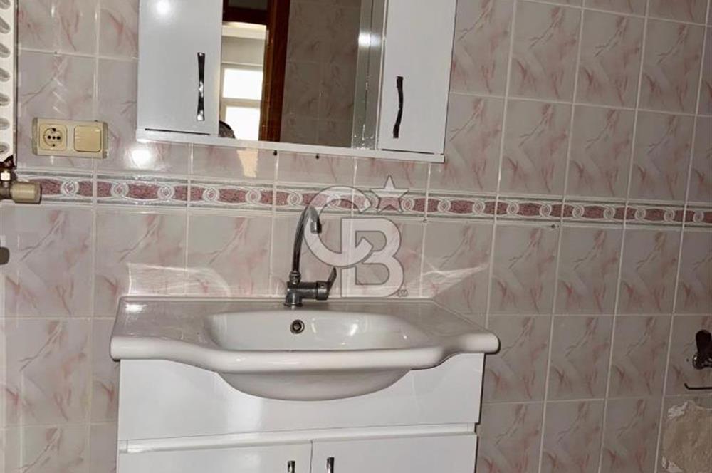 Ümraniye Çakmak Mahallesi'nde Net 70 m² 2+1 Kiralık Daire