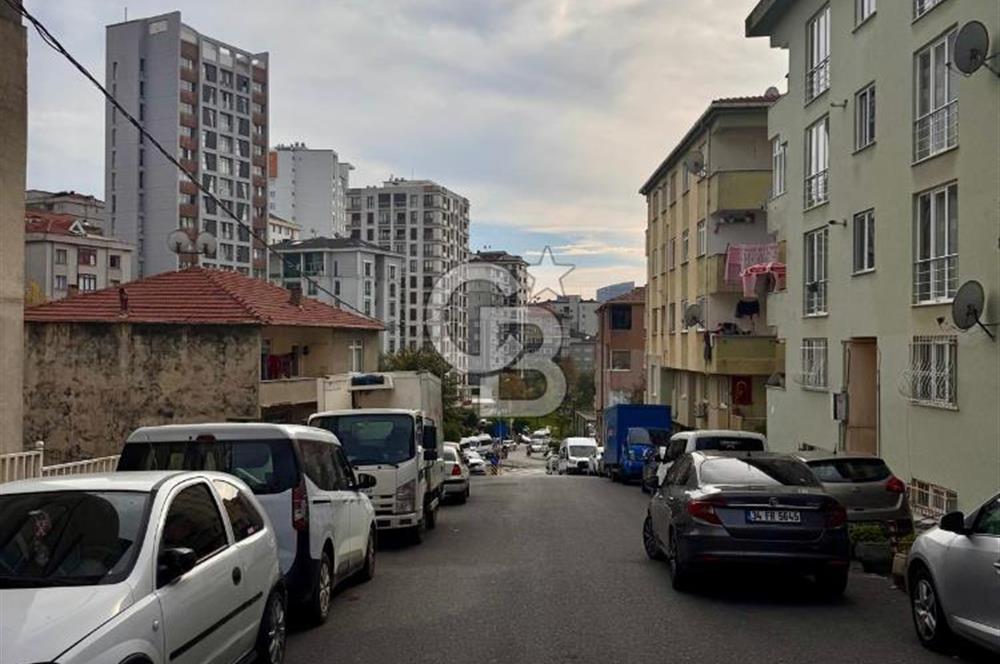 Ümraniye Çakmak Mahallesi'nde Net 70 m² 2+1 Kiralık Daire