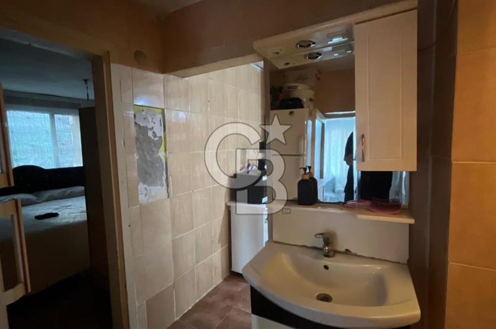 Bayraklı 4 KAT İMARLI Satılık 2+1 Müstakil Ev