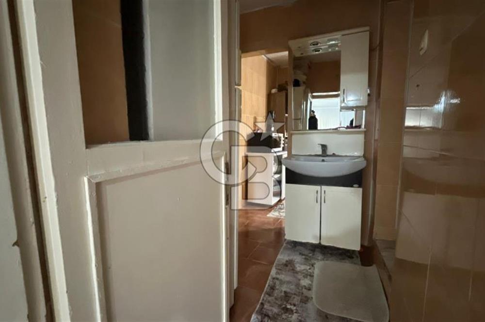 Bayraklı 4 KAT İMARLI Satılık 2+1 Müstakil Ev