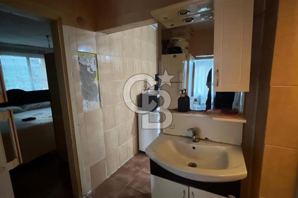 Bayraklı 4 KAT İMARLI Satılık 2+1 Müstakil Ev