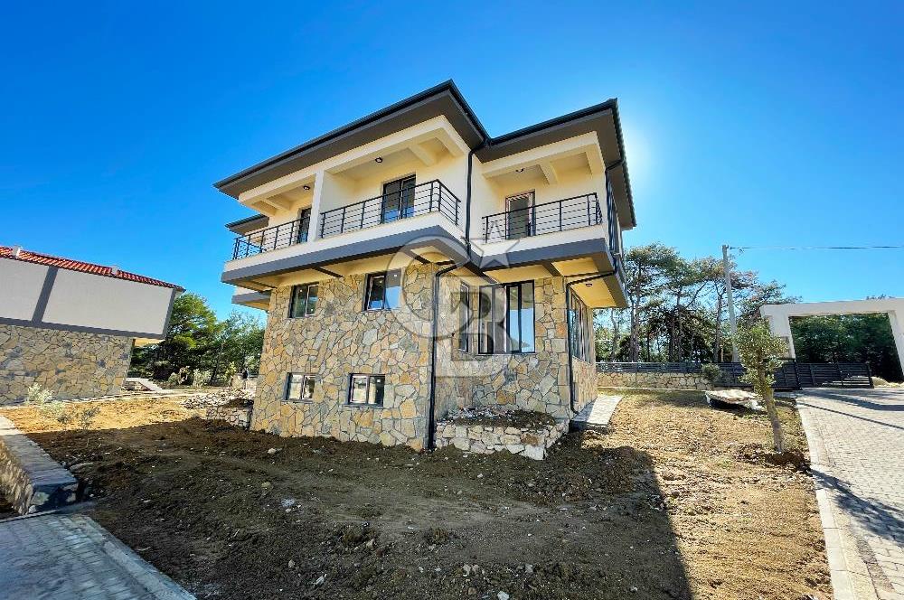 Çanakkale Yapıldak Tarabya Taş Villaları Satılık 2+1 Villa