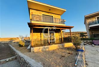 Foça Yenibağarası Mah. Havuzlu Site'de 3+1 Satılık Villa - 2 - 312012