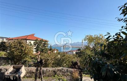 Tarihi Dokuya Sahip 7 Geniş Odalı Restore Edilebilir Ticari Yapı 