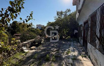 Tarihi Dokuya Sahip 7 Geniş Odalı Restore Edilebilir Ticari Yapı 