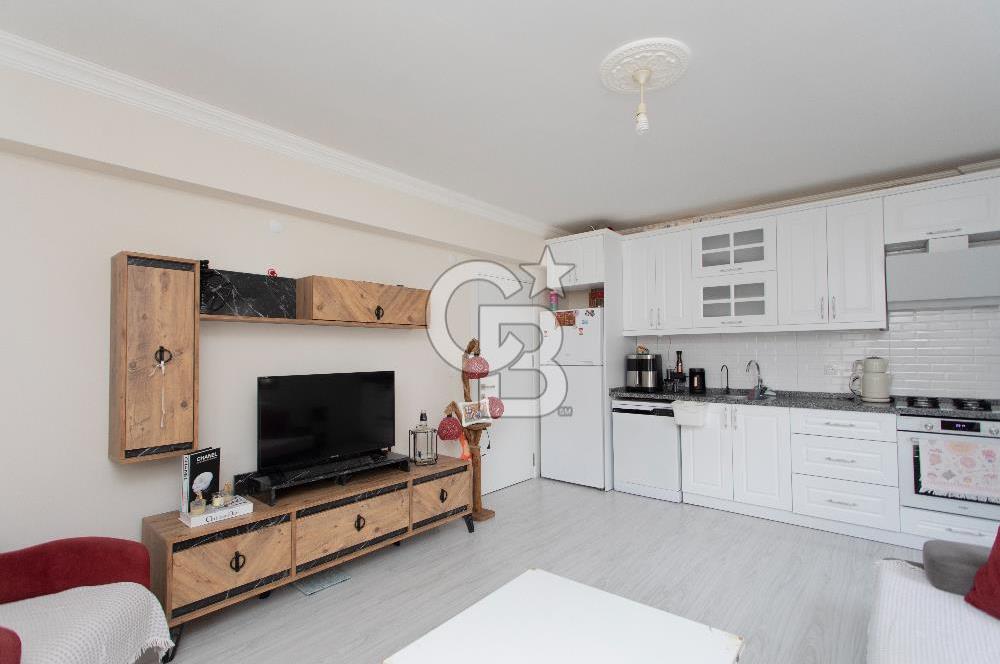 Foça Yenibağarası Mah. Satılık 2+1 Bahçe Katı Daire