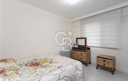 Foça Yenibağarası Mah. Satılık 2+1 Bahçe Katı Daire