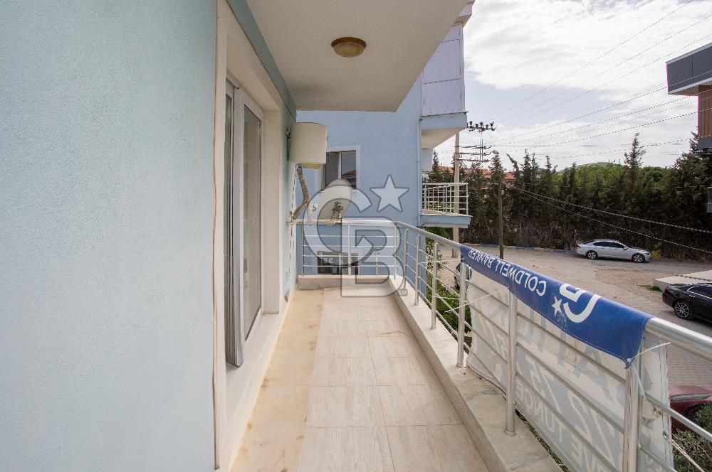 Foça Hacıveli Mah. Satılık 2+1 Kapalı Mutfaklı Daire