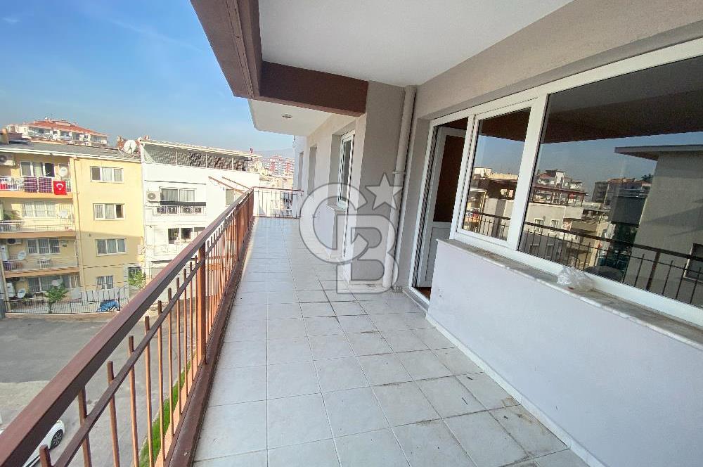 İZMİR BAYRAKLI POSTACILAR MAHALLESİ KİRALIK 3+1 DAİRE CB PH