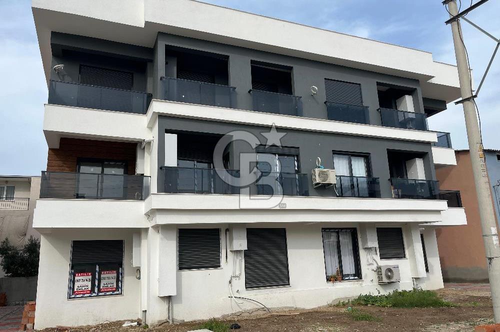 İZMİR ÇİĞLİ SASALIDA 2+1 SATILIK KARANLIK ODASI OLMAYAN KÖŞE DAİRE