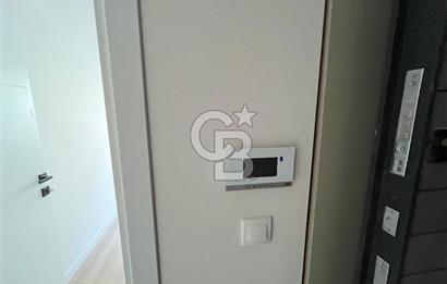 İZMİR ÇİĞLİ SASALIDA 2+1 SATILIK KARANLIK ODASI OLMAYAN KÖŞE DAİRE