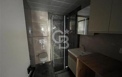 İZMİR ÇİĞLİ SASALIDA 2+1 SATILIK KARANLIK ODASI OLMAYAN KÖŞE DAİRE