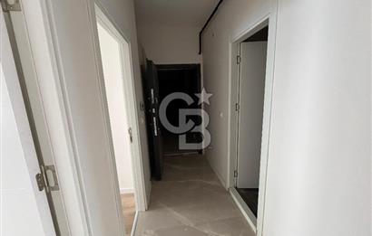 İZMİR ÇİĞLİ SASALIDA 2+1 SATILIK KARANLIK ODASI OLMAYAN KÖŞE DAİRE