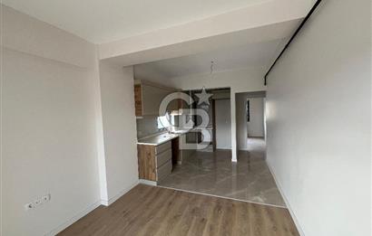 İZMİR ÇİĞLİ SASALIDA 2+1 SATILIK KARANLIK ODASI OLMAYAN KÖŞE DAİRE