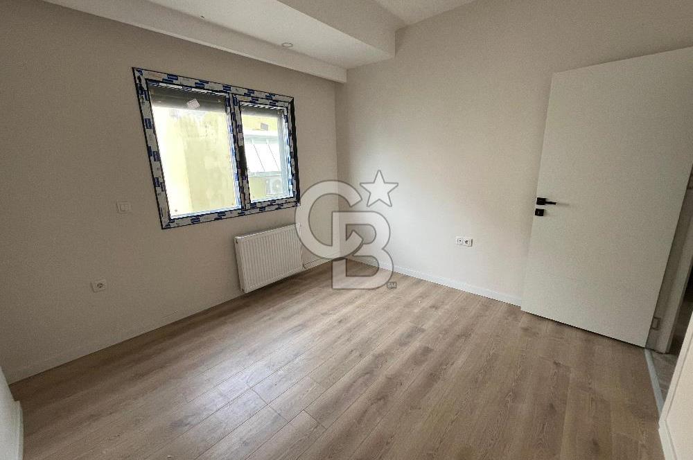 İZMİR ÇİĞLİ SASALIDA 2+1 SATILIK KARANLIK ODASI OLMAYAN KÖŞE DAİRE