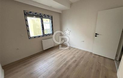 İZMİR ÇİĞLİ SASALIDA 2+1 SATILIK KARANLIK ODASI OLMAYAN KÖŞE DAİRE