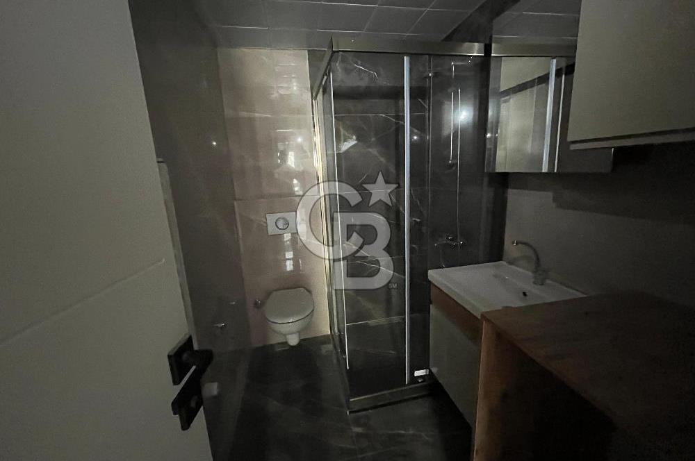 İZMİR ÇİĞLİ SASALIDA 2+1 SATILIK KARANLIK ODASI OLMAYAN KÖŞE DAİRE