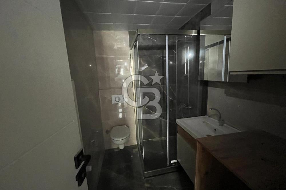 İZMİR ÇİĞLİ SASALIDA 2+1 SATILIK KARANLIK ODASI OLMAYAN KÖŞE DAİRE