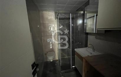 İZMİR ÇİĞLİ SASALIDA 2+1 SATILIK KARANLIK ODASI OLMAYAN KÖŞE DAİRE