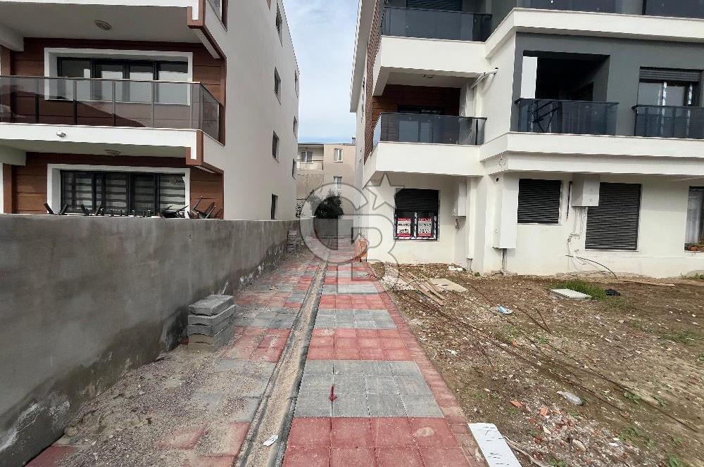 İZMİR ÇİĞLİ SASALIDA 2+1 SATILIK KARANLIK ODASI OLMAYAN KÖŞE DAİRE