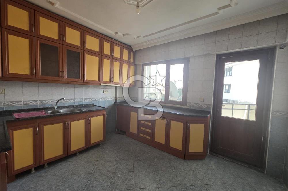 ALTINOVA MERKEZDE ÇARŞI İÇİNDE 3+1 KİRALIK DAİRE!